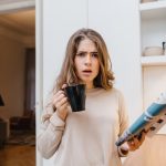 Как быстро скрыть следы недосыпа?