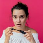 Макияж в стиле Tired Girl: как повторить образы Ирины Шейк и Дженны Ортеги