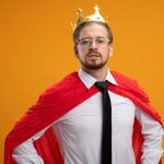 Принц Гарри намекает Карлу III на готовность к перемирию